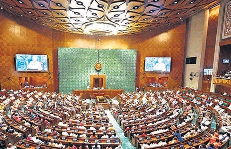 Parliament : மக்களவையில் துணை சபாநாயகர் பதவி நீக்கம் !!