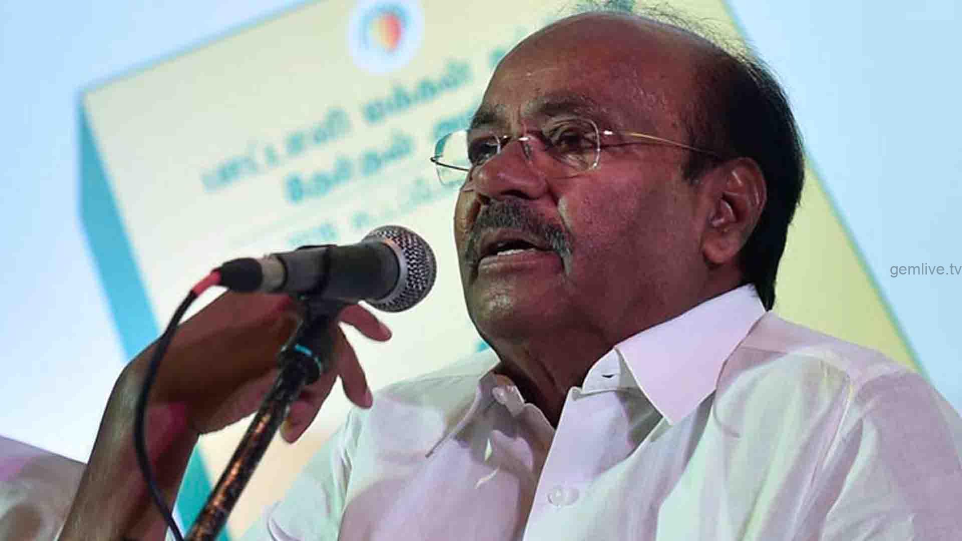 ஆகஸ்ட் 10 ஆம் தேதி அரசியலுக்கு வருகிறார் ராமதாஸ் மகள்..!