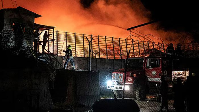 பாகிஸ்தான் நடத்திய தாக்குதலில் 400 க்கும் மேற்பட்டோர் பலி.!