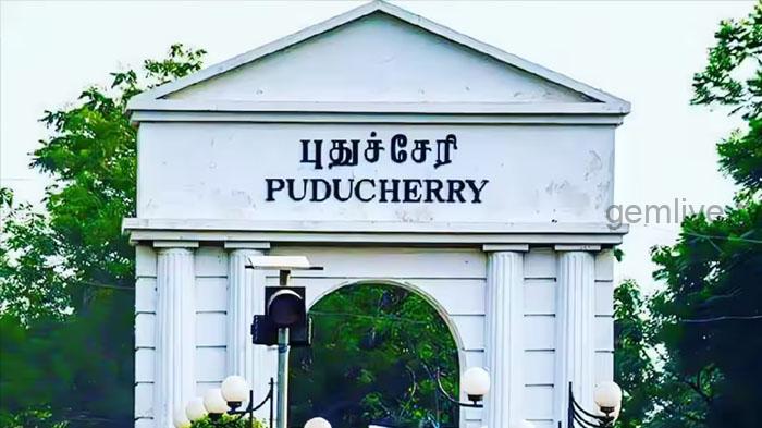 Pudhucherry : திசைமாறும் அரசியல் களம்..பரபரப்பை கிளப்பும் தலைவர்கள்..!