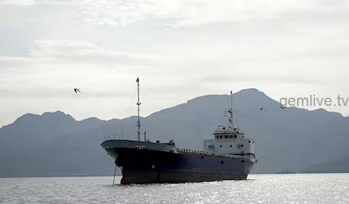 ஹார்முஸ் ஜலசந்தியை திறக்க வேண்டும் என ஈரான் கோரிக்கை – டிரம்ப் பேச்சு.!