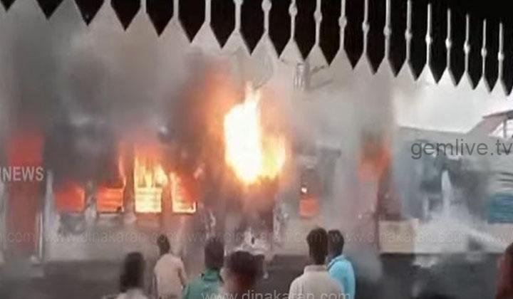 Bihar : சிறப்பு ரயில் கேட்டு பயணிகள் நடத்திய வெறித்தனமான போராட்டம்..!