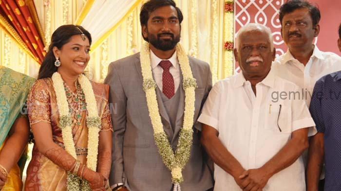 திருமண விழாவில் ஜெம் டிவி நிறுவனர் – மணமக்களை வாழ்த்திய நிறுவனர் சீதாபதி!