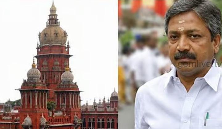 சி.வி.சண்முகம் மீது புகார்: அதிமுகவினர் காவல் ஆணையரிடம் மனு..!