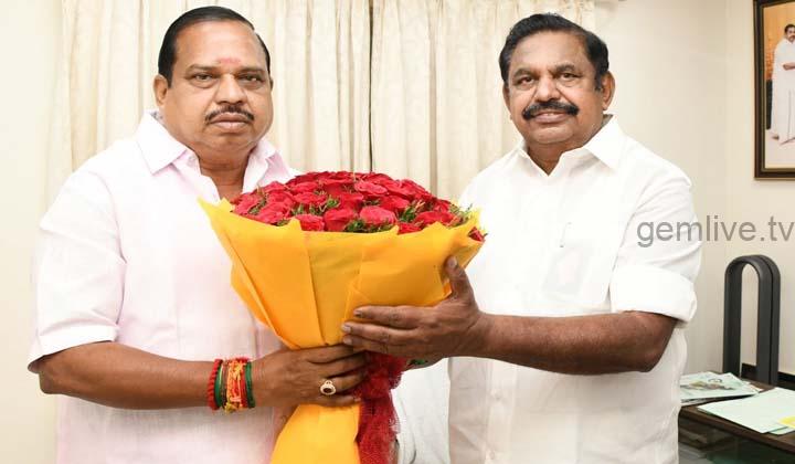 “ராக்கெட் வேகத்தில் குதிரை பேரம்” – அக்ரி கிருஷ்ணமூர்த்தி கடும் விமர்சனம்!