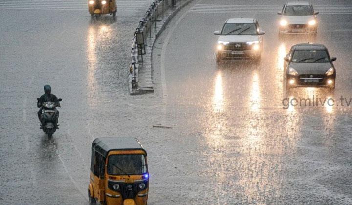 தமிழகக் கடலோரப் பகுதிகளில் வளிமண்டலக் காற்றழுத்தத் தாழ்வுப் பாதை நிலவுகிறது!